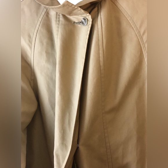 Vintage Beige Trench Rain Coat - Picture 3 of 5